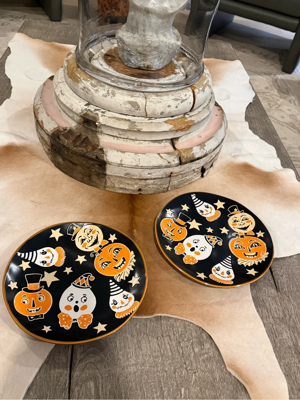 Brand NWT Halloween Handmade Ceramic Decorative Plates - Black Orange (Set of 2)